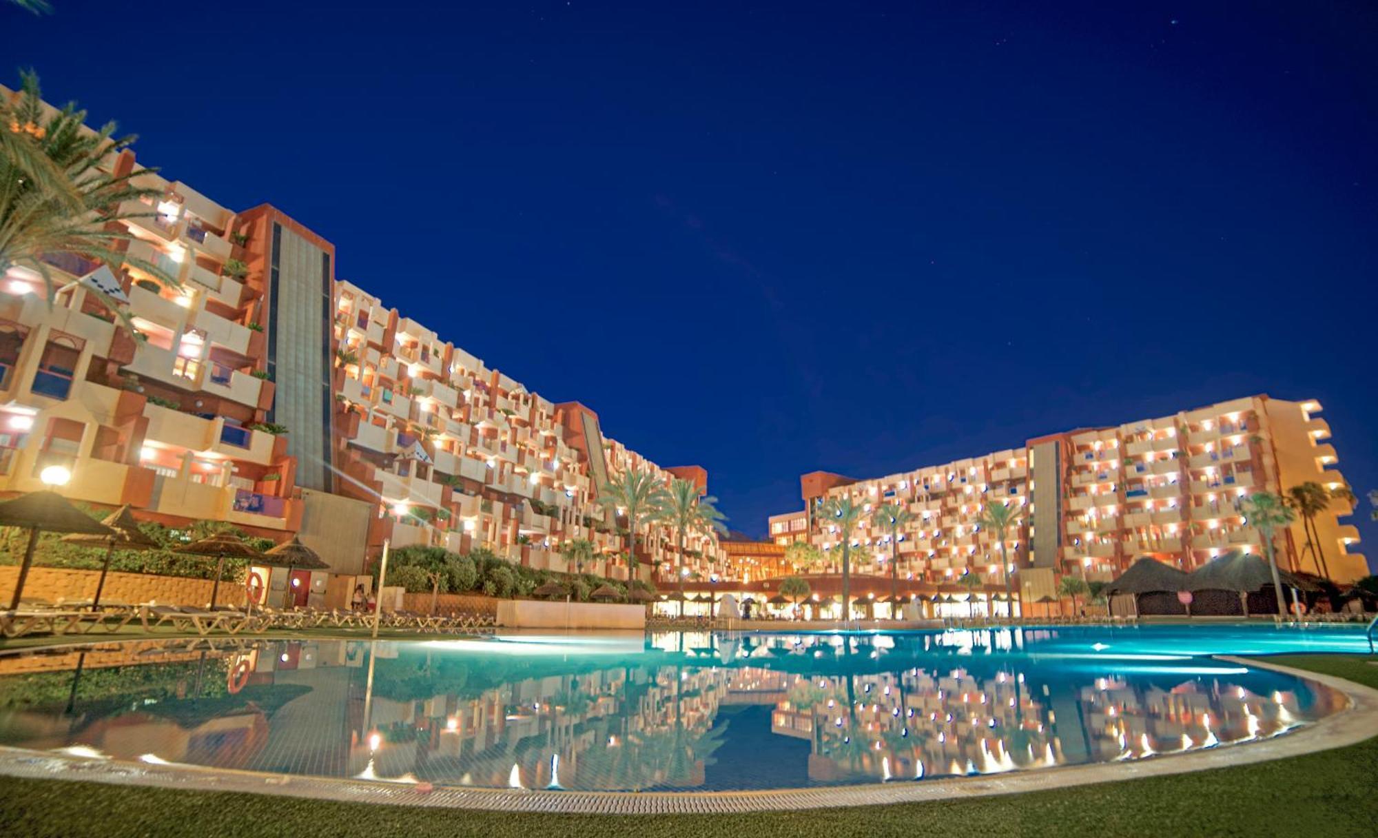Holiday World Resort Benalmadena Ngoại thất bức ảnh