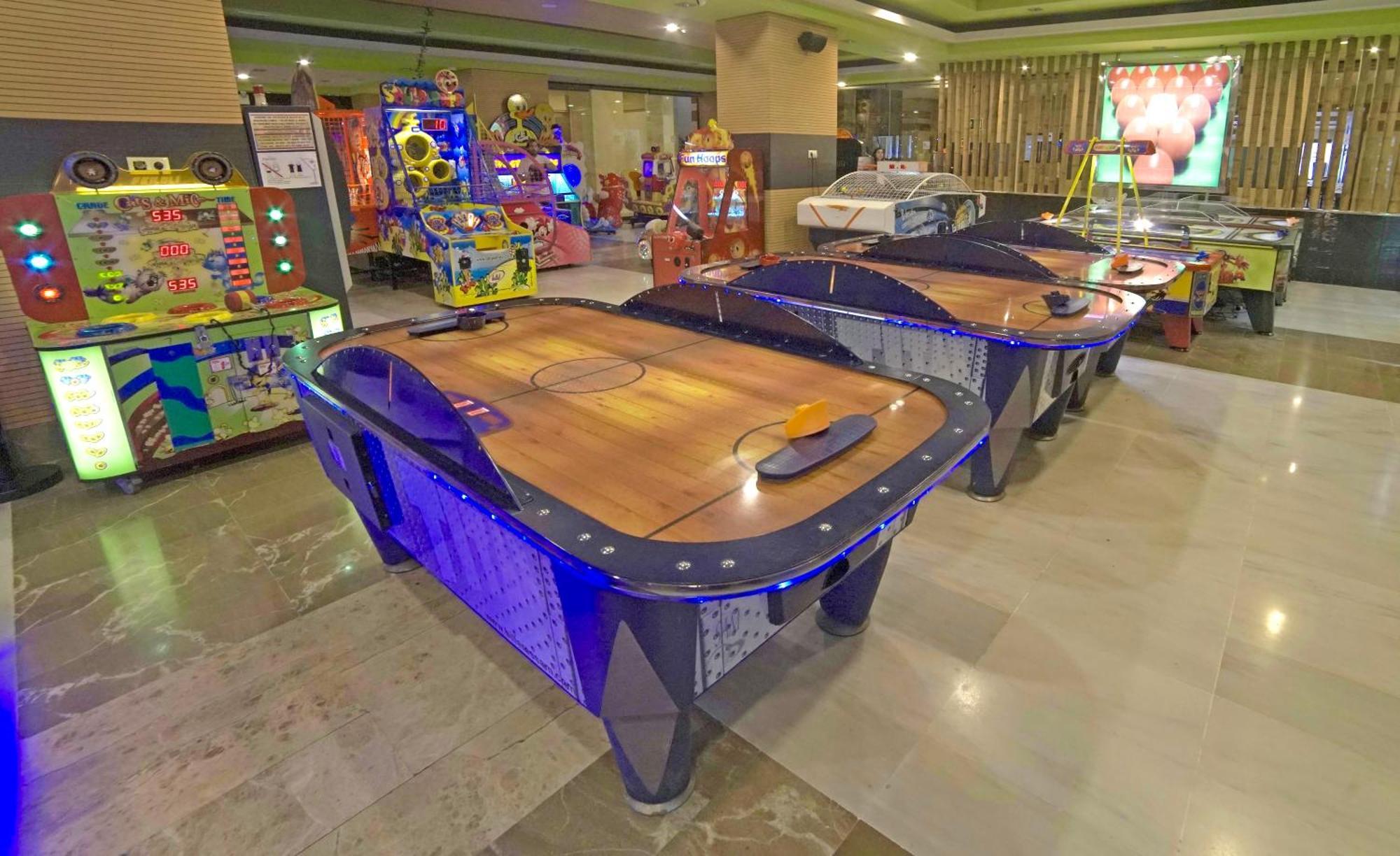 Holiday World Resort Benalmadena Ngoại thất bức ảnh