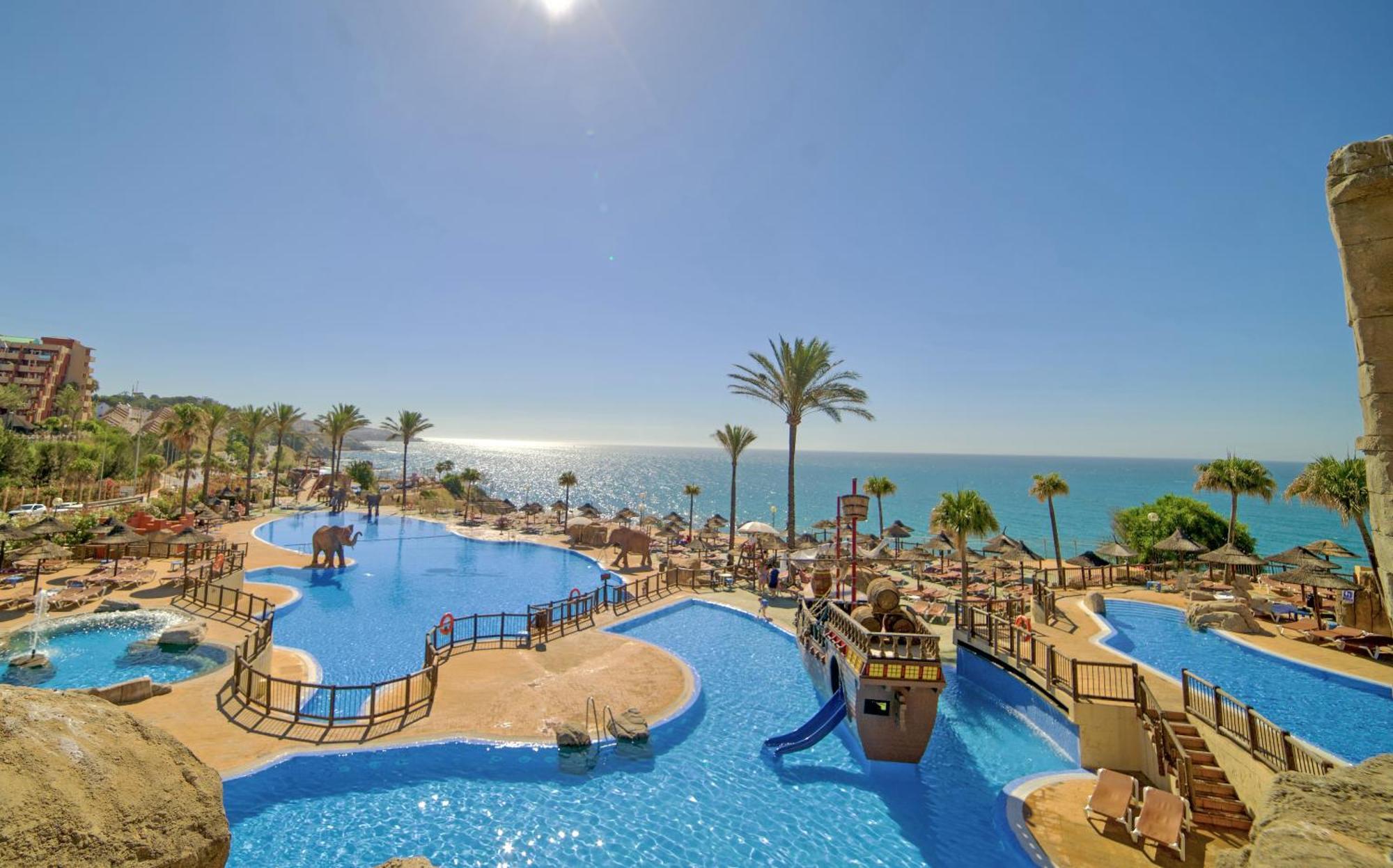 Holiday World Resort Benalmadena Ngoại thất bức ảnh